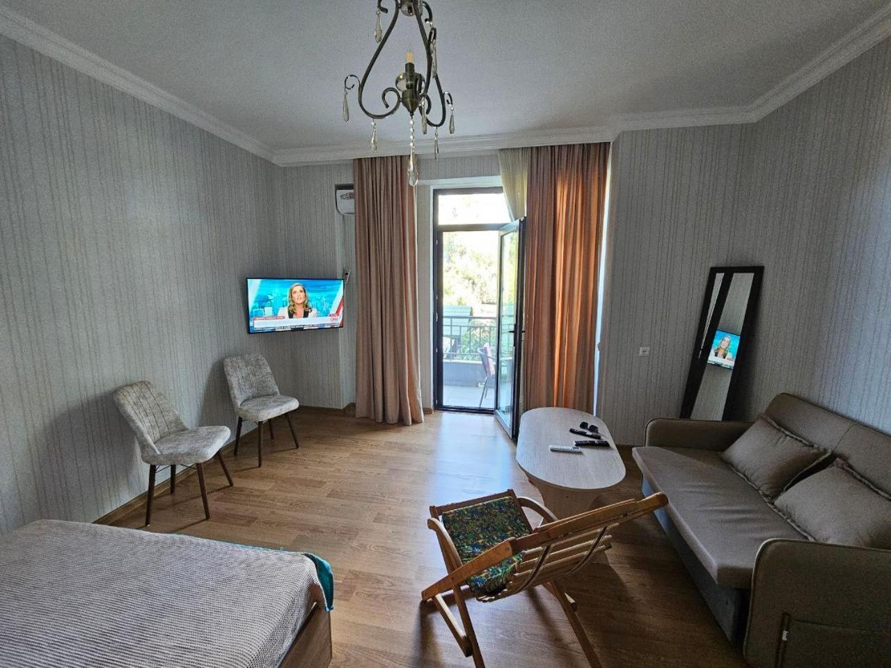 Flat Leilighet Batumi Eksteriør bilde